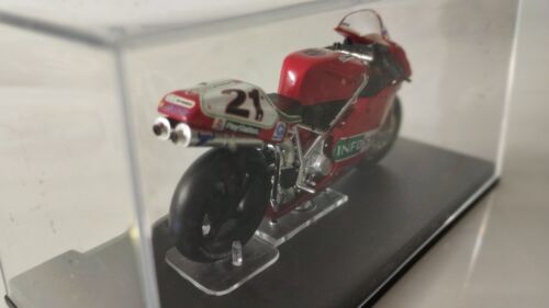 Ducati 996 R Troy Bayliss 2001 1/24 - Imagen 3 de 3
