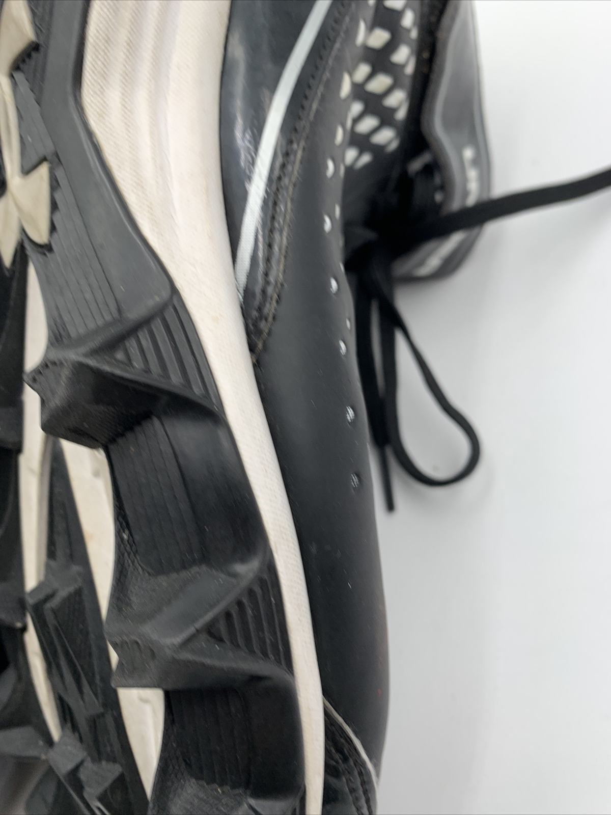 Mens Football Cleats Sz 11.5 Under Armour Renegade RM 1246276-001 Mid Black thumbnail 10