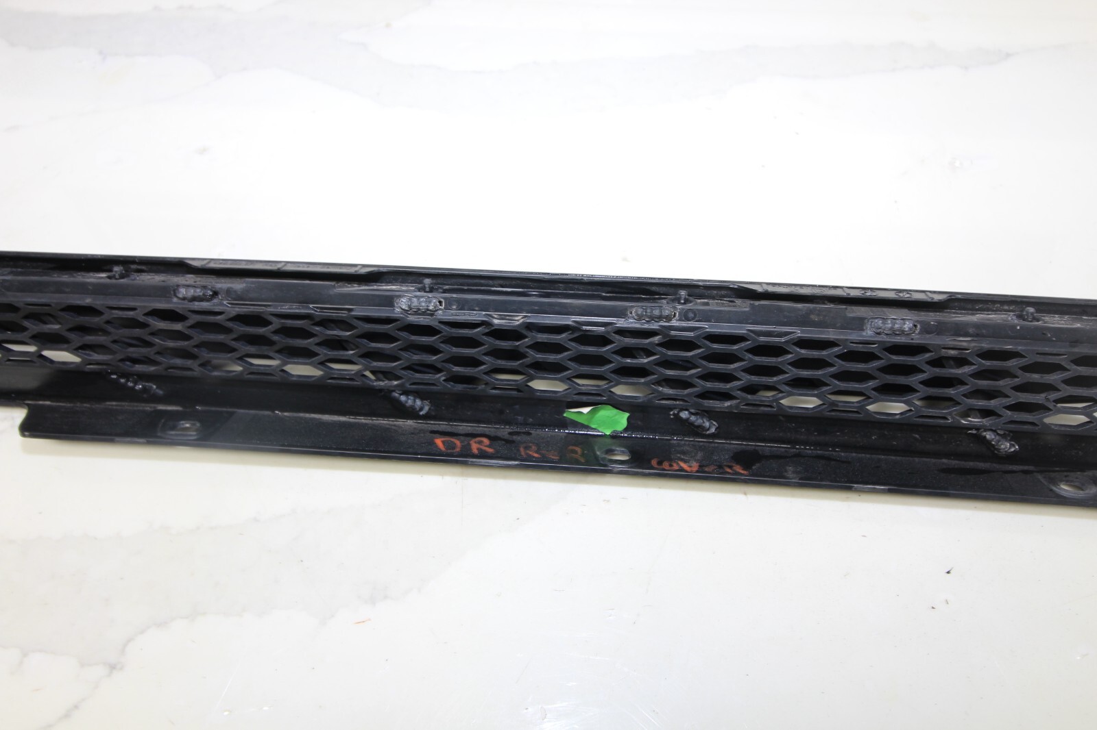 17-21 AUDI R8 V10 PLUS  OEM AIR GUIDE GRILLE DRIVER LEFT REAR 4S8853671 GENUINE