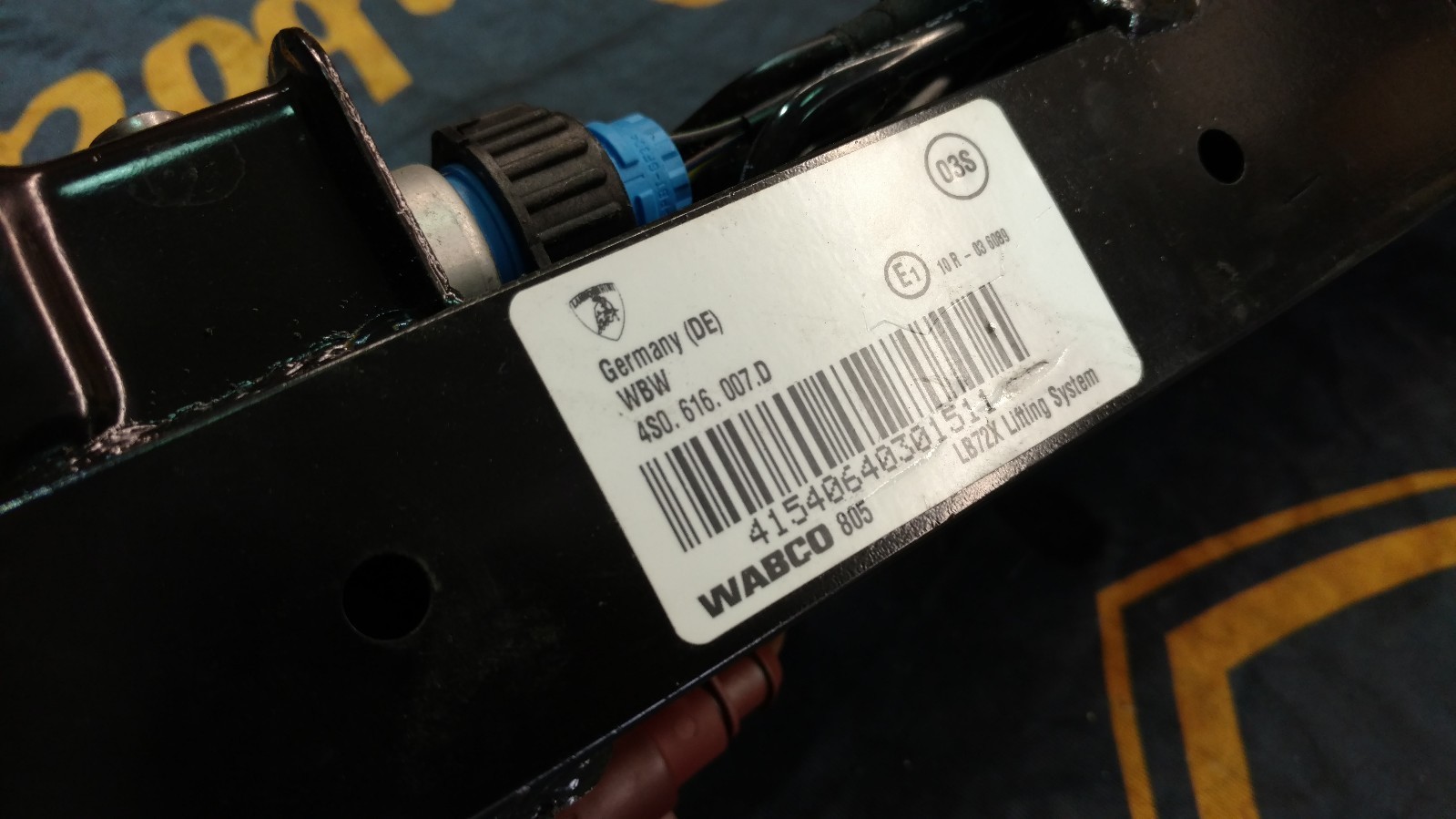 LAMBORGHINI HURACAN LP610 AIR COMPRESSOR PUMP LIFTING SYSTEM COMPRESSOR UNIT OEM