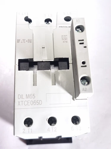 EATON MOELLER XTCE065D00C DILM65 65A 415/480V COIL 3P CONTACTOR 3-1810-037B