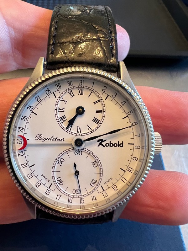Kobold Regulateur 37mm Manual Wind