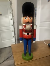 VINTAGE ERZGEBIRGE GERMAN CHRISTMAS NUT CRACKER SOLDIER WOOD 15" RED