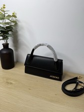 Jacquemus Le Chiquito Long   Ref: BAW00004AC0...