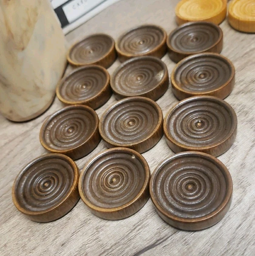 Cardinal Backgammon 24 Piezas de Repuesto de Madera y Tazas de Dados e Instrucciones Foto 4 de 4