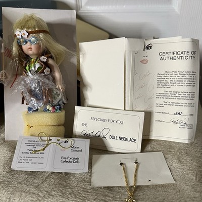 Marie Osmond Fine Porcelain  Petite Amour  Collector Doll #1552 LE  Zoe  Hippie