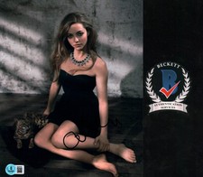 Amanda Seyfried Signed Autographed Beautiful Barefoot Blonde 8x10 Photo BAS COA