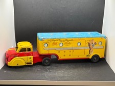 Vintage, Marx pressed tin liitho ROY ROGERS truck and horse trailer 1930-1950's