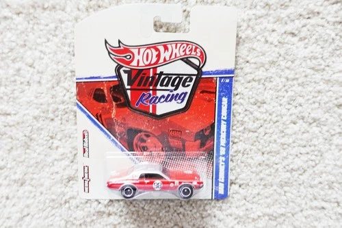 Hot Wheels Vintage Racing #2/30 Dan Gurney's '68 Mercury Cougar on 2010 card