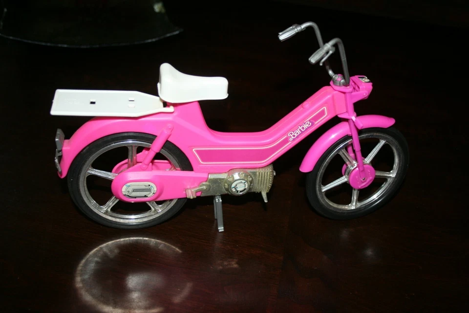 Muñeca Barbie Mattel vintage 1983 bicicleta/ciclomotor-usada-no completa Foto 2 de 4