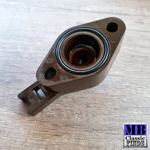 Mercedes Benz pierburg pump distance 1020910181 OEM NOS - Picture 2 of 3