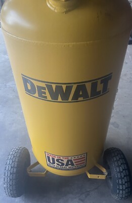 DEWALT DXCM271.COM 27 Gallon Electric Vertical Air Compressor