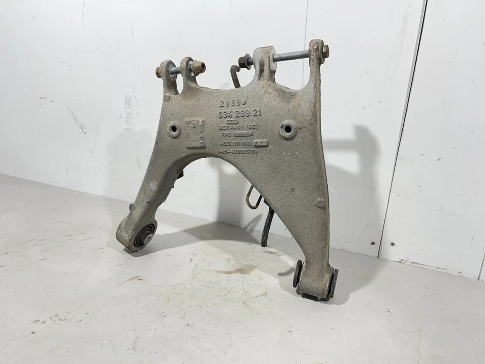 BRAZO DE CONTROL INFERIOR SUSPENSIÓN LADO CONDUCTOR TRASERO DERECHO AUDI 03428921 ORIGINAL Foto 3 de 4