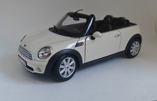 Mini Cooper Cabrio R57 1:18 von Kyosho, Modellauto, weiß OVP