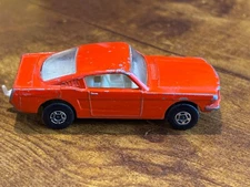 Lesney MATCHBOX SUPERFAST 8 Ford Mustang Red Orange Vintage Original Awesome!
