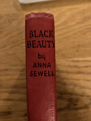 Vintage Children’s Book - Black Beauty by Ana Sewell - Hardback