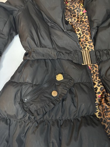 Betsey Johnson Puffer Jacket, Black - Stylish & Cozy! (Zipper Needs Repair) - Picture 4 of 8