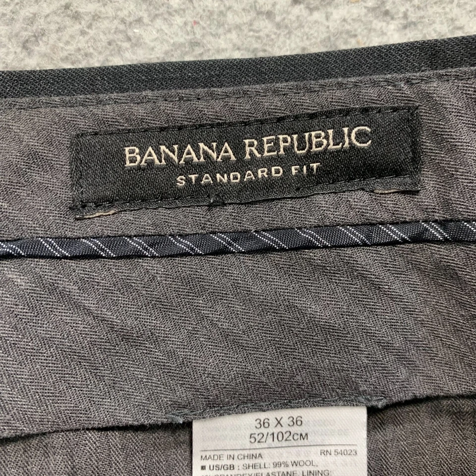 Banana Republic Dress Pants Mens 39x33 Measured Marzotto Wool Blend Tag: 36x36 - Image 3 of 4