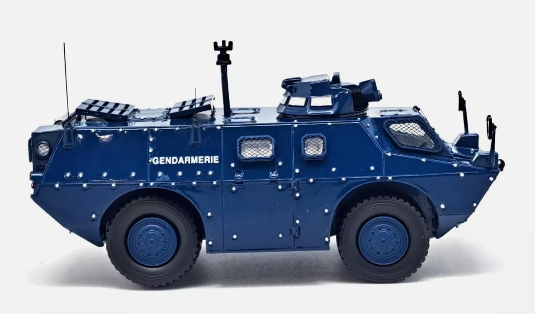 PERFEX,BERLIET VXB 170 with winch VBRG - New Caledonia Gendarmerie - Limited ...