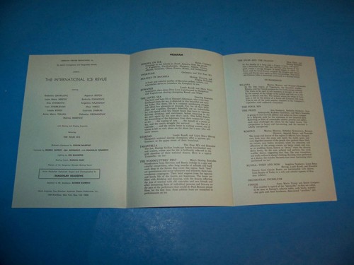 The International Ice Revue Program Vintage 1971 at Western Michigan University - Picture 7 of 9