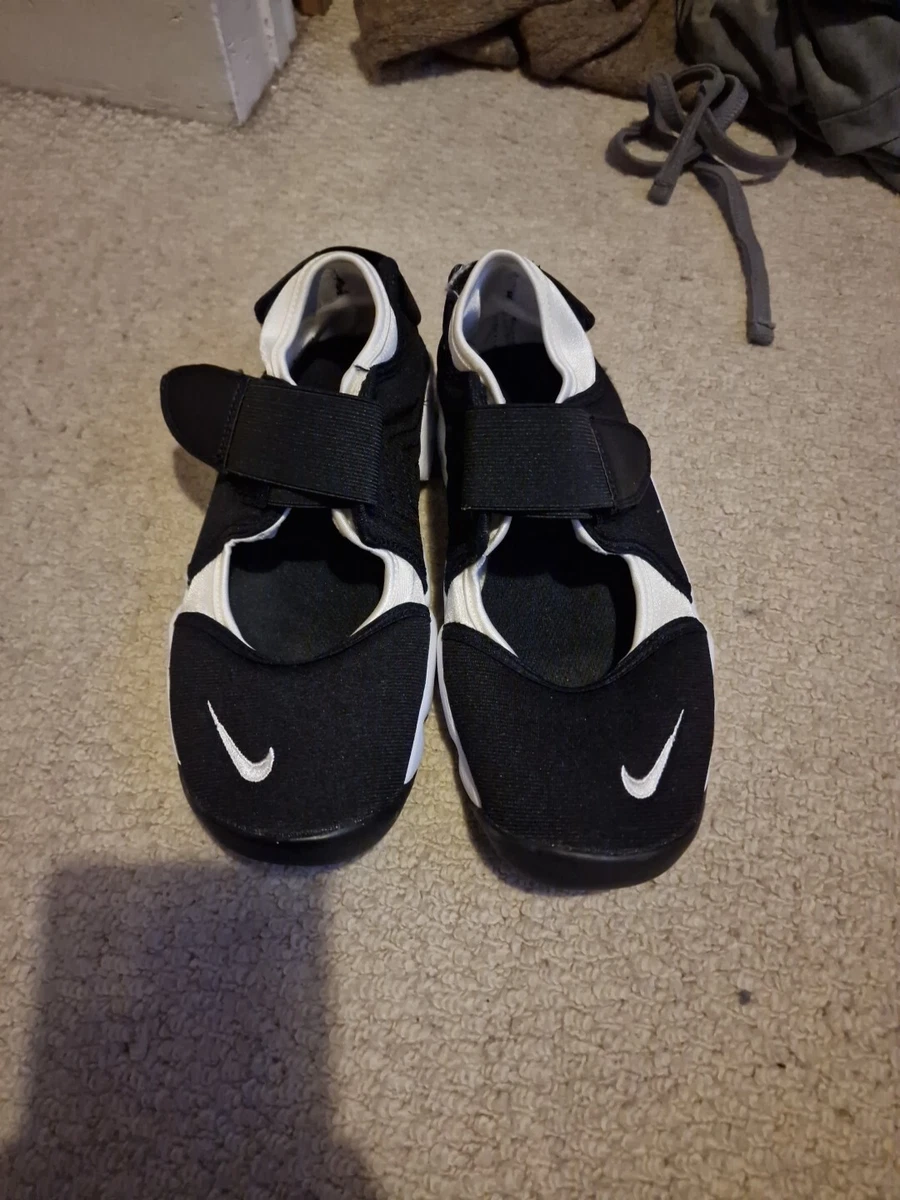 White nike hotsell rift junior