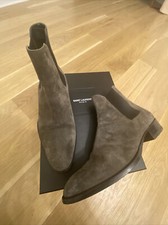 YSL Size 7: WYATT 30 CHELSEA BOOTS IN SUEDE