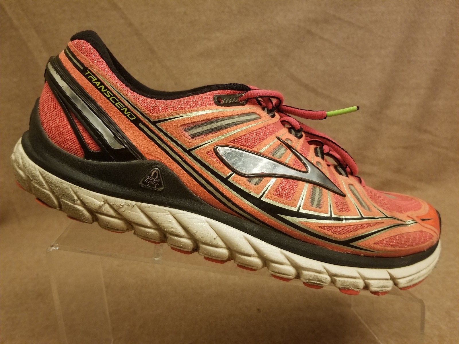 brooks beast 9 mens orange