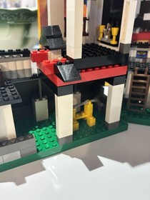 Lego 6093 Flying Ninja&rsquo;s fortress Japan castle incomplete