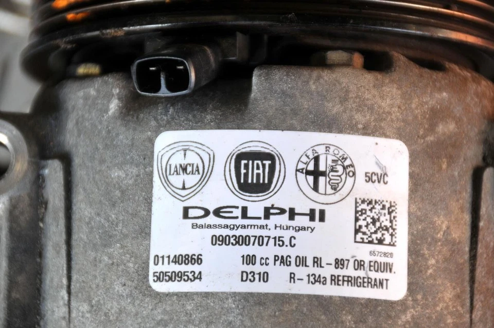 Alfa Romeo Giulietta 1.4TB aircon compressor / A/C pump Delphi 50509534 - Image 3 of 3