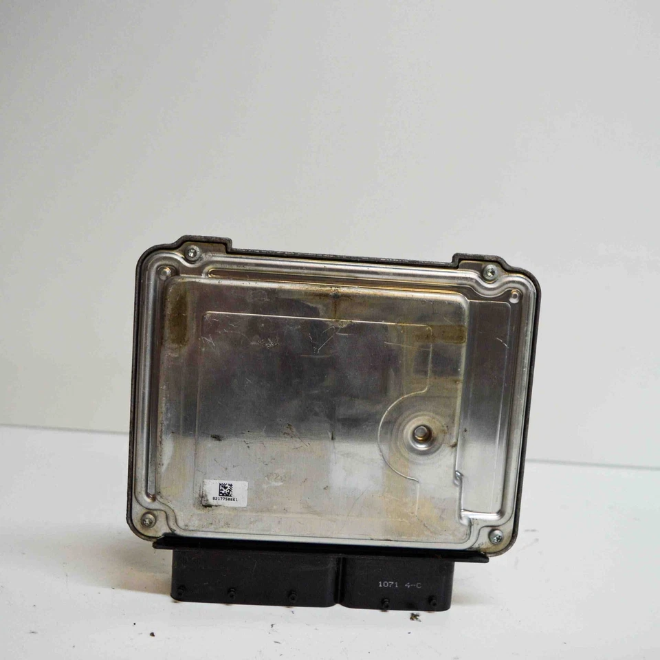 Centralina motore Skoda Superb II 3T4 03L906018JB 2.0 Diesel 103kw 2011 13560548 - Immagine 2 di 4