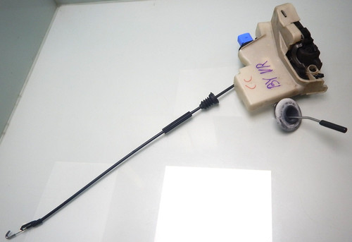 VW T5 / Multivan / TÜRSCHLOSS TÜR SCHLOSS / vorne rechts / 3B1837016CC (BY258)