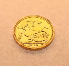 1914KING GEORGE V 24K GOLD PLATED SOVEREIGN MINT COIN IN PROTECTIVE PLASTIC CASE