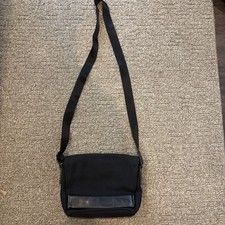 Tumi Travel Bag Ballistic Nylon Leather Magnetic Flap Crossbody 4366D3