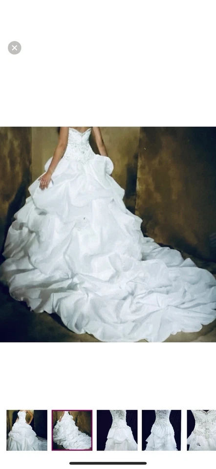 Vestido de novia Allure sin tirantes sin tirantes capilla tren satinado organza 8326 Foto 4 de 4