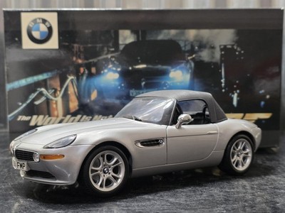 Kyosho BMW Z8 Silver Convertible Sports Car 1 18 Scale