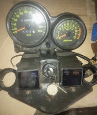 STRUMENTAZIONE con piastra, blocchetto e chiave  KAWASAKI GPZ 550/750/1100.