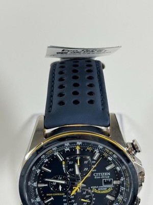 CITIZEN ECO-Drive WR200 BLUE ANGELS 腕時計 Citizen Eco-Drive Blue Angels World Chronograph A-T