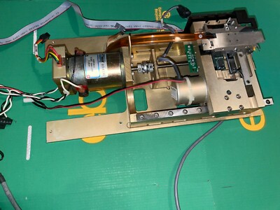 Sample array carriage assembly - Perkin Elmer ASCEX01 ScanArray