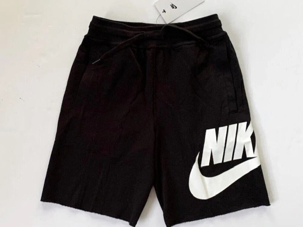 Boys nike store alumni shorts