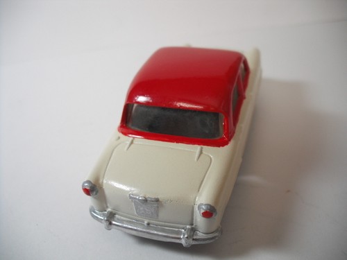 Corgi Toys #207 Standard Vanguard 111. Restored to near minty condition. - Picture 9 of 12