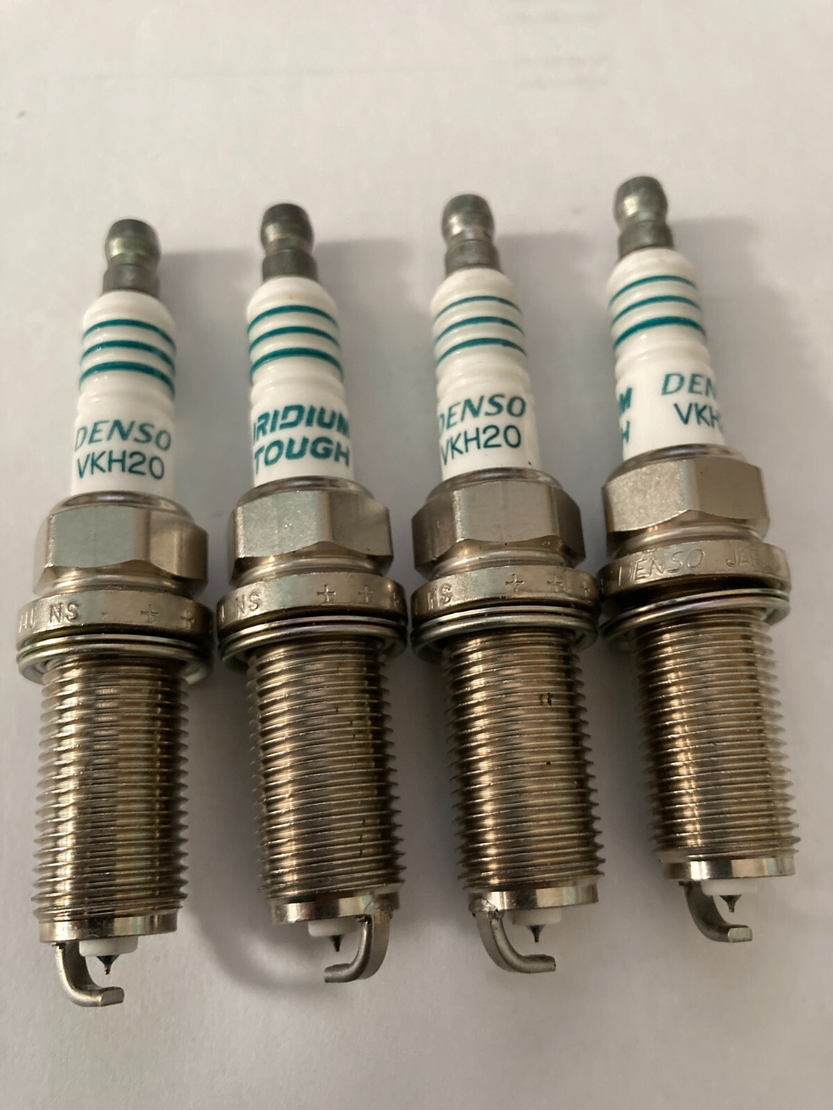 Denso VKH20 5618 Iridium Tough