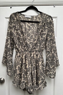 Stella Laguna Beach Romper Size Large White Paisley Long Sleeve Women s Bohemian