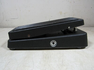ギター Crybaby Wah GCB-95 90's vintage Amazon.com: Dunlop Crybaby GCB-95 Classic Wah Pedal w/2 FREE
