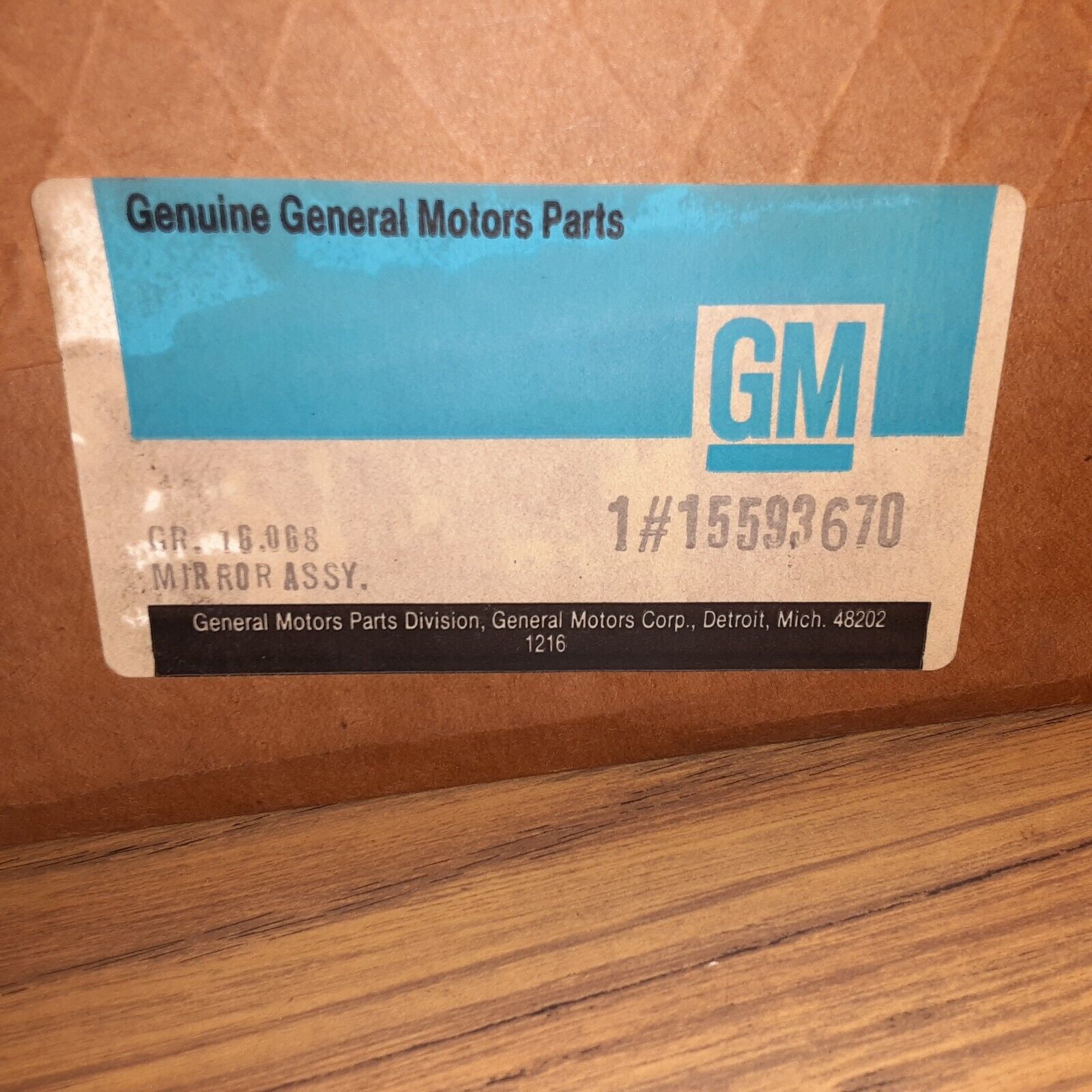OEM GM Door Mirror Assembly 15593670 Chevrolet Astro GMC OEM GM Door Mirror Assembly 15593670 Chevrolet Astro GMC