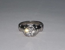 Elegant 925 Sterling Silver Round CZ Stone Ring Sz7