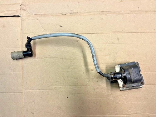 Piaggio Vespa GTS 300 2010 2018 ignition coil with wire cap 58120R 640911 969348