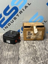 PARKER PL25 1/4 DISC VALVE INLINE VALVE LEVER 4-WAY 3-POS 150 PSI MAX