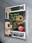 Signed Funko Pop Arrow STEPHEN AMELL Oliver Queen Fugitive Toys Exclusive JSA Dc