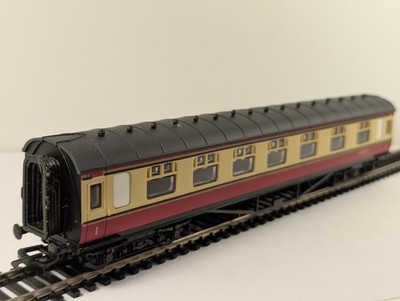 Airfix 54203 Spurweite OO BR purpurrot & cremefarben 60 Fuß 1. Klasse Korridor Reisebus