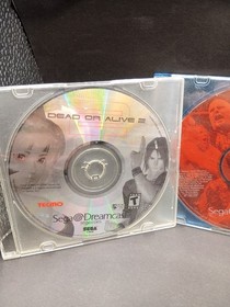 Dreamcast Console Two Controllers And Three Games Bundle